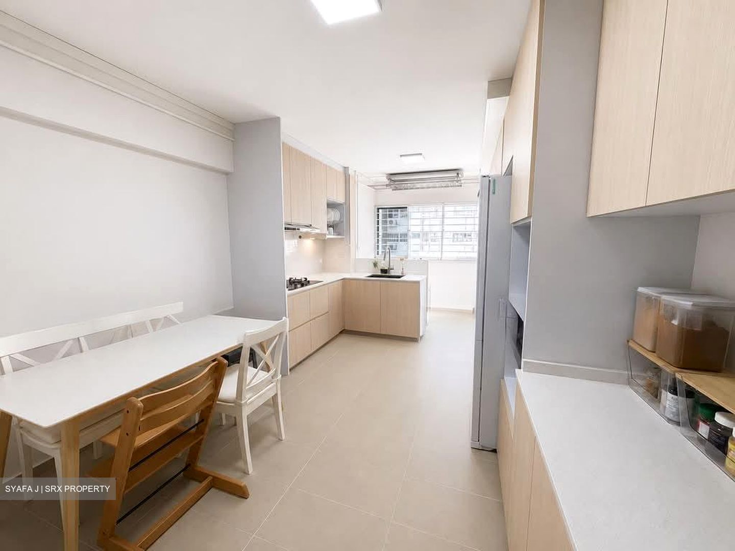 Blk 814 Tampines Polyview (Tampines), HDB 3 Rooms #579918491